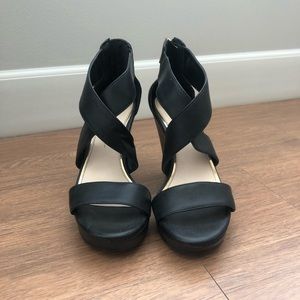 Jessica Simpson Wedges